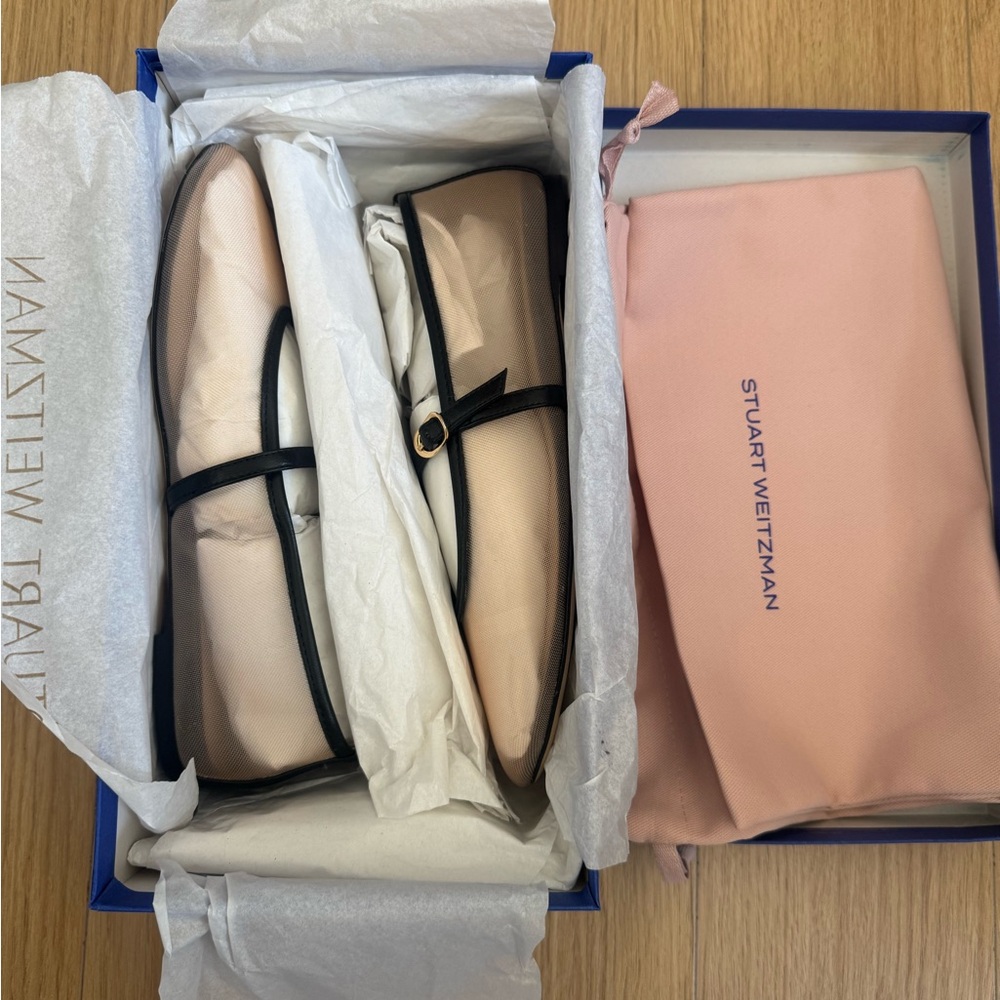 Stuart Weitzman Nude and Black Loafers